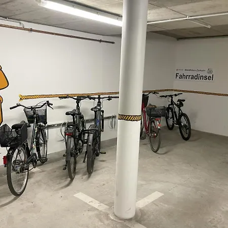 Anemone - Mit Balkon Und Nur 200m Bis Zum * 泽姆平